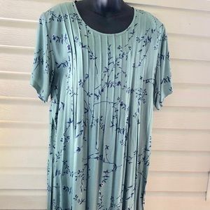 Bentley plus size spring dress size 22W